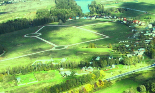 uchastok_zemli_pod_dachnoe_stroiteljstvo_v_podmoskovje_65_km_po_simferopoljskomu_sh_chehovskiy_rayon_d_goligino_ryadom_ozero_i_les_kp_solnechniy_ot_7_sotok_foto_largest